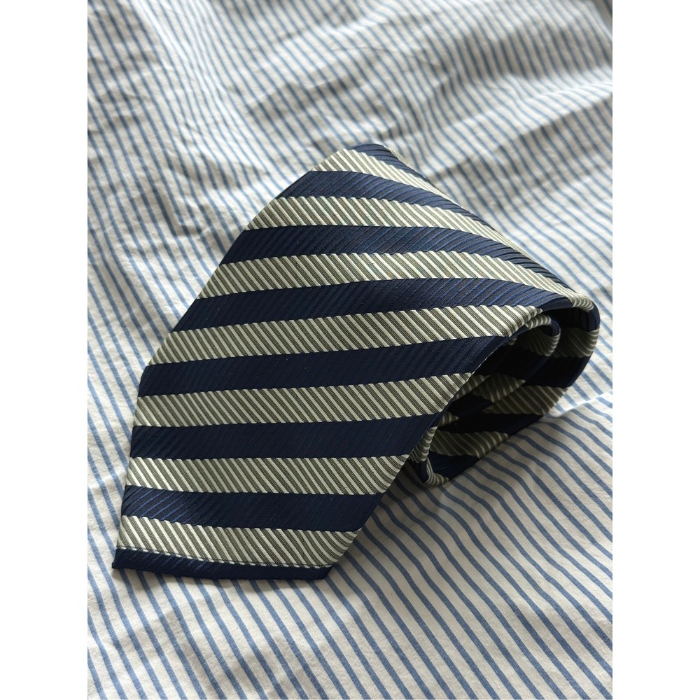 VTG Hugo Boss Tie Mens Navy Blue Silver Repp Stripe Silk Italy Luxury Corporate